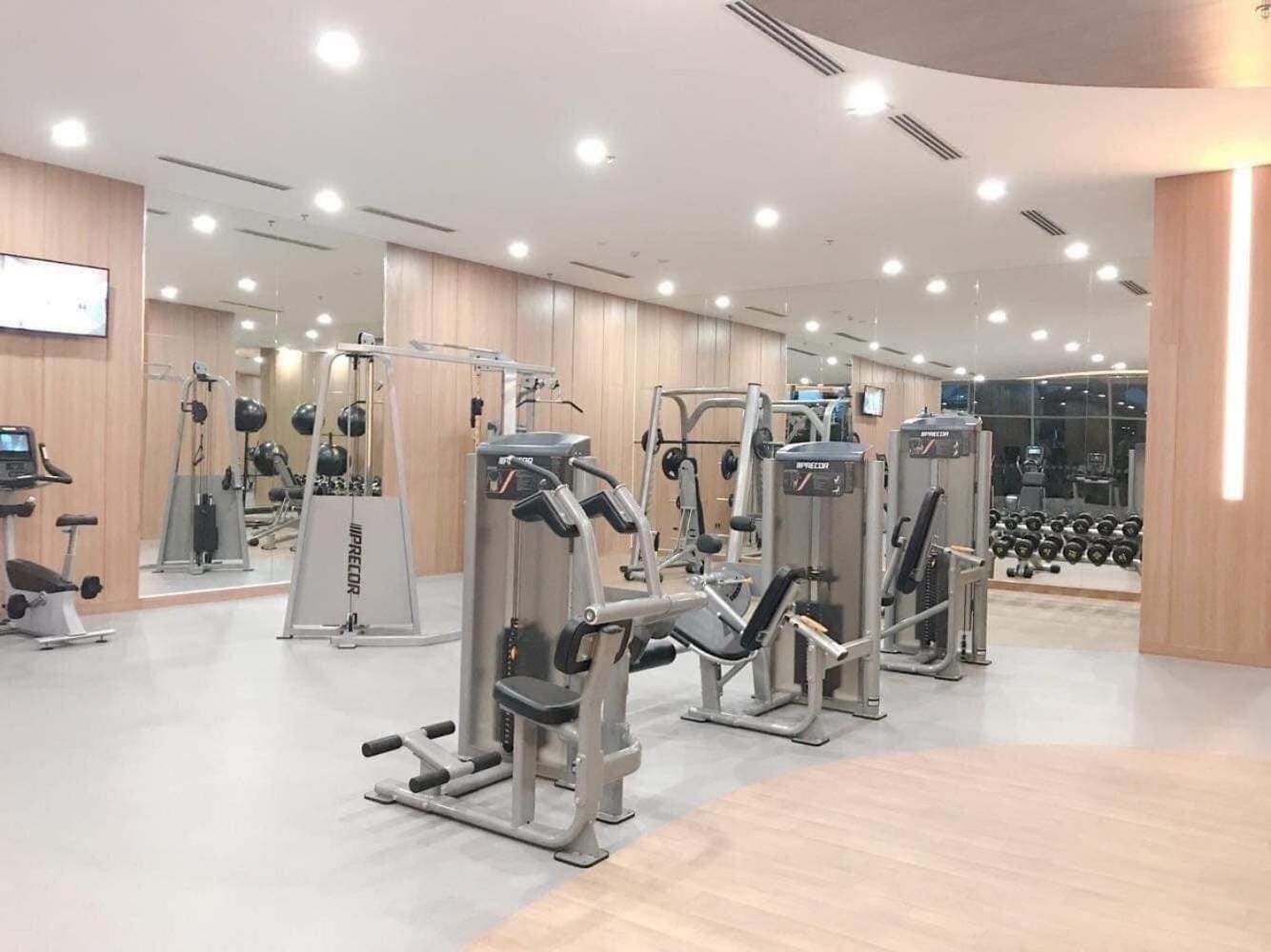 Ho Dich Vu Republic Plaza,tan Binh, Mien Phi Ho Boi, Phong Gym, Day Du Tien Nghi, Wifi Toc Do Cao Căn hộ TP. Hồ Chí Minh