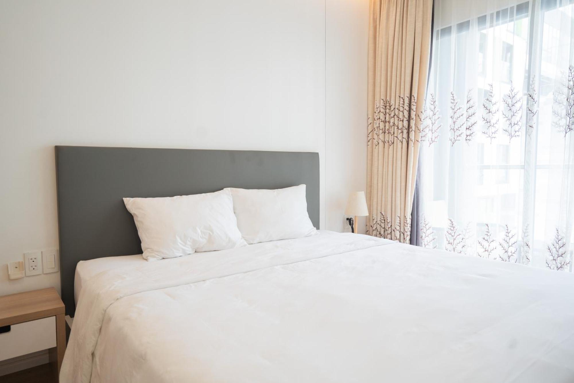 Căn hộ Ho Dich Vu Republic Plaza,tan Binh, Mien Phi Ho Boi, Phong Gym, Day Du Tien Nghi, Wifi Toc Do Cao TP. Hồ Chí Minh
